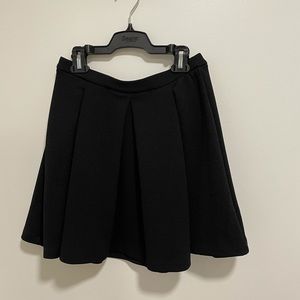 Dynamite Skirt
